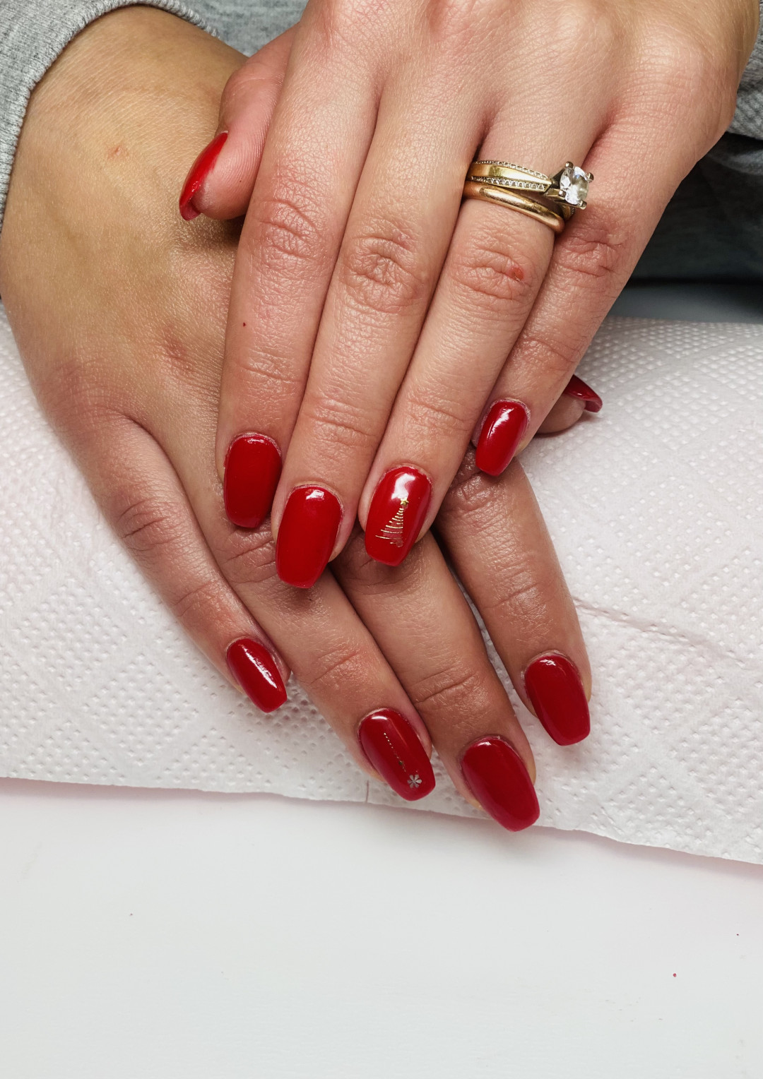 Prah nokti - IFD Beauty, Split Gel lak Nokti Gel lak, Split, Centar