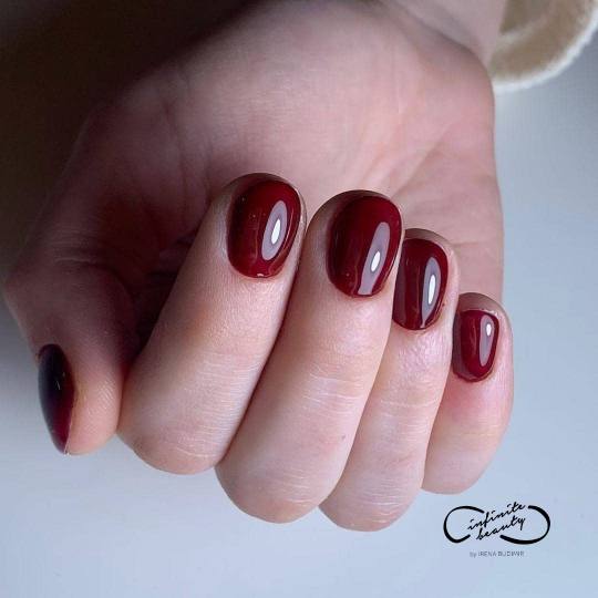 Ambient Team Studio #zagreb Manikura Trajni lak - ruke