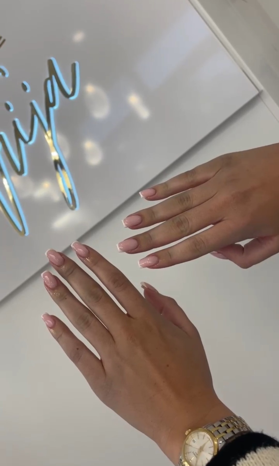 SABRINA STRIJA BEAUTY & SPA #zagreb Ojačavanje noktiju Ojačavanje prirodnih noktiju gelom - S dužina