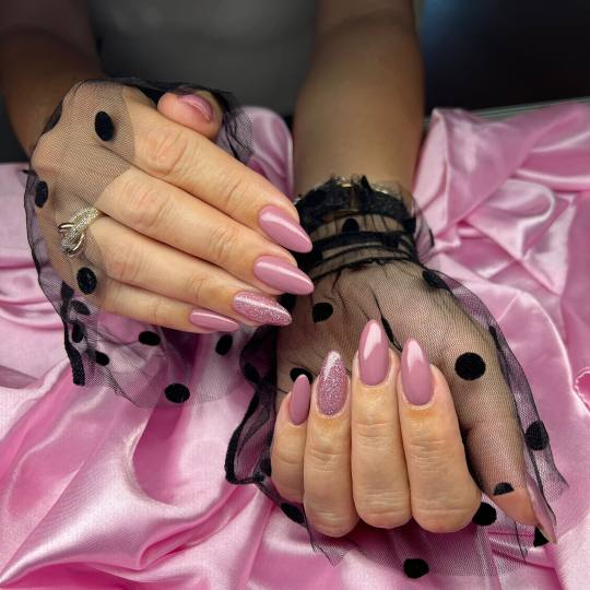 Beauty Centar Miss #zagreb Izlivanje noktiju Nadopuna noktiju - M dužina Gel M