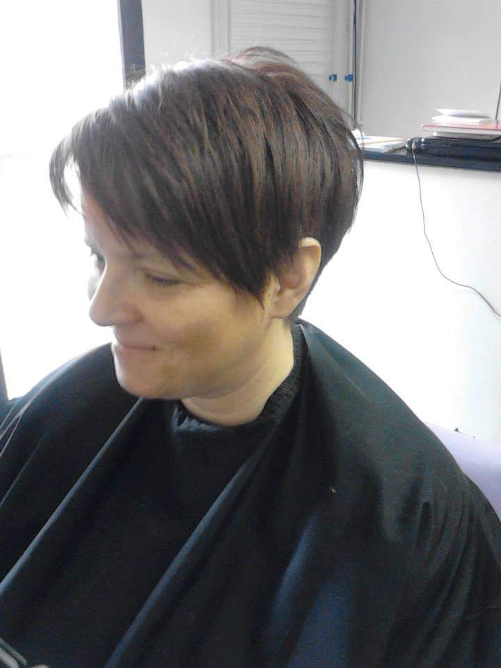 Studio HM #zagreb Žensko šišanje Žensko šišanje + fen frizura - kratka kosa