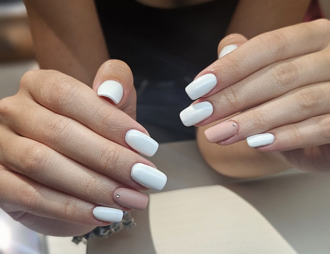 Luna Beauty studio #zagreb Nadogradnja noktiju Nadogradnja noktiju gelom bez Nail arta vel.S,M
