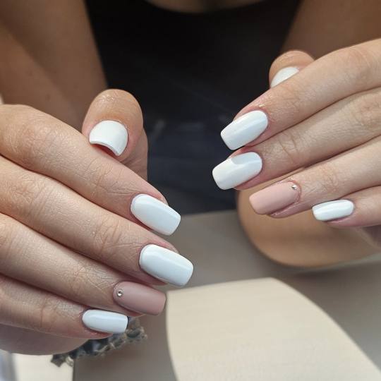 Luna Beauty studio #zagreb Nadogradnja noktiju Nadogradnja noktiju gelom bez Nail arta vel.S,M