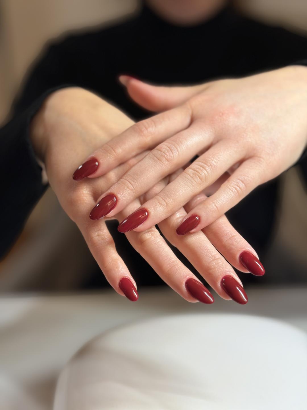 Manikura + trajni lak - Manikult, Zagreb Manikura Nokti Manikura, Zagreb, Maksimir