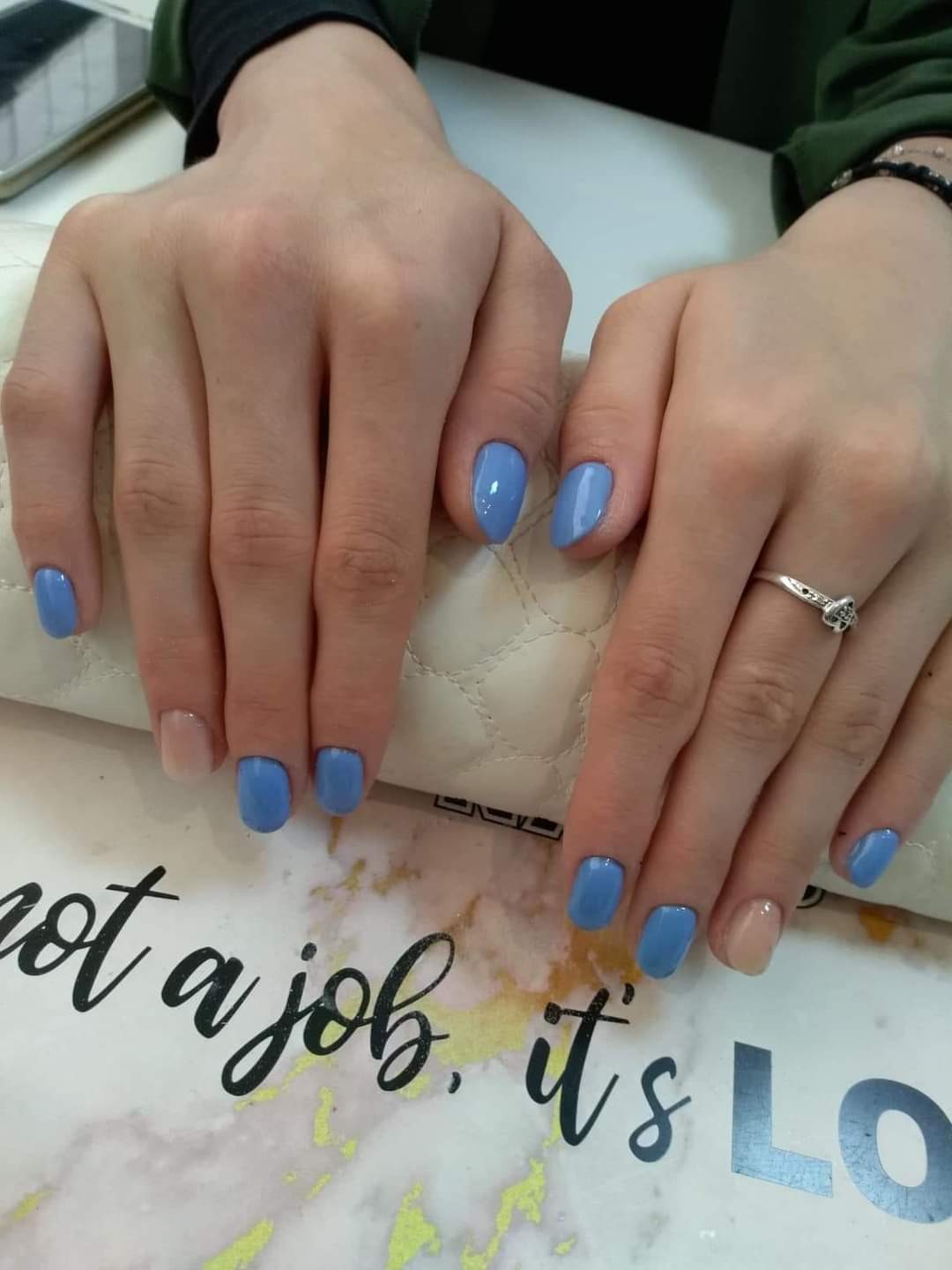 Paint Bar Joy - spas u zadnji čas #zagreb Korekcija noktiju trajni lak i kombi manikura