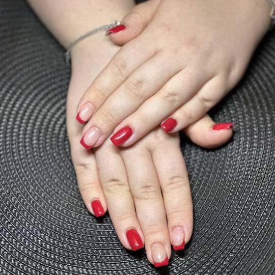 Beauty studio L #zagreb Nadogradnja noktiju Nadopuna noktiju gelomS/M