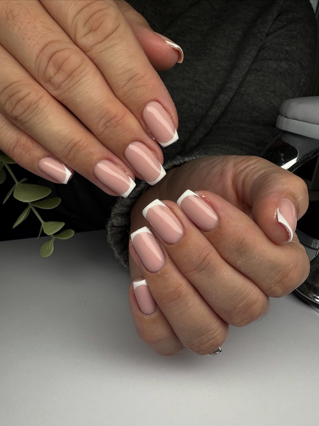 Beauty Concept Jenny - Sv. Klara #zagreb Ukrašavanje noktiju Crtani french - dodatak uz uslugu