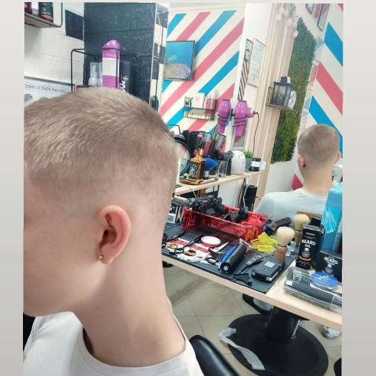 JZ Beauty & Barber usluga