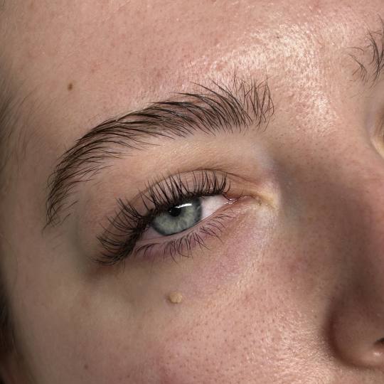 Zen Spot #zagreb Nadogradnja trepavica Ugradnja klasičnih trepavica