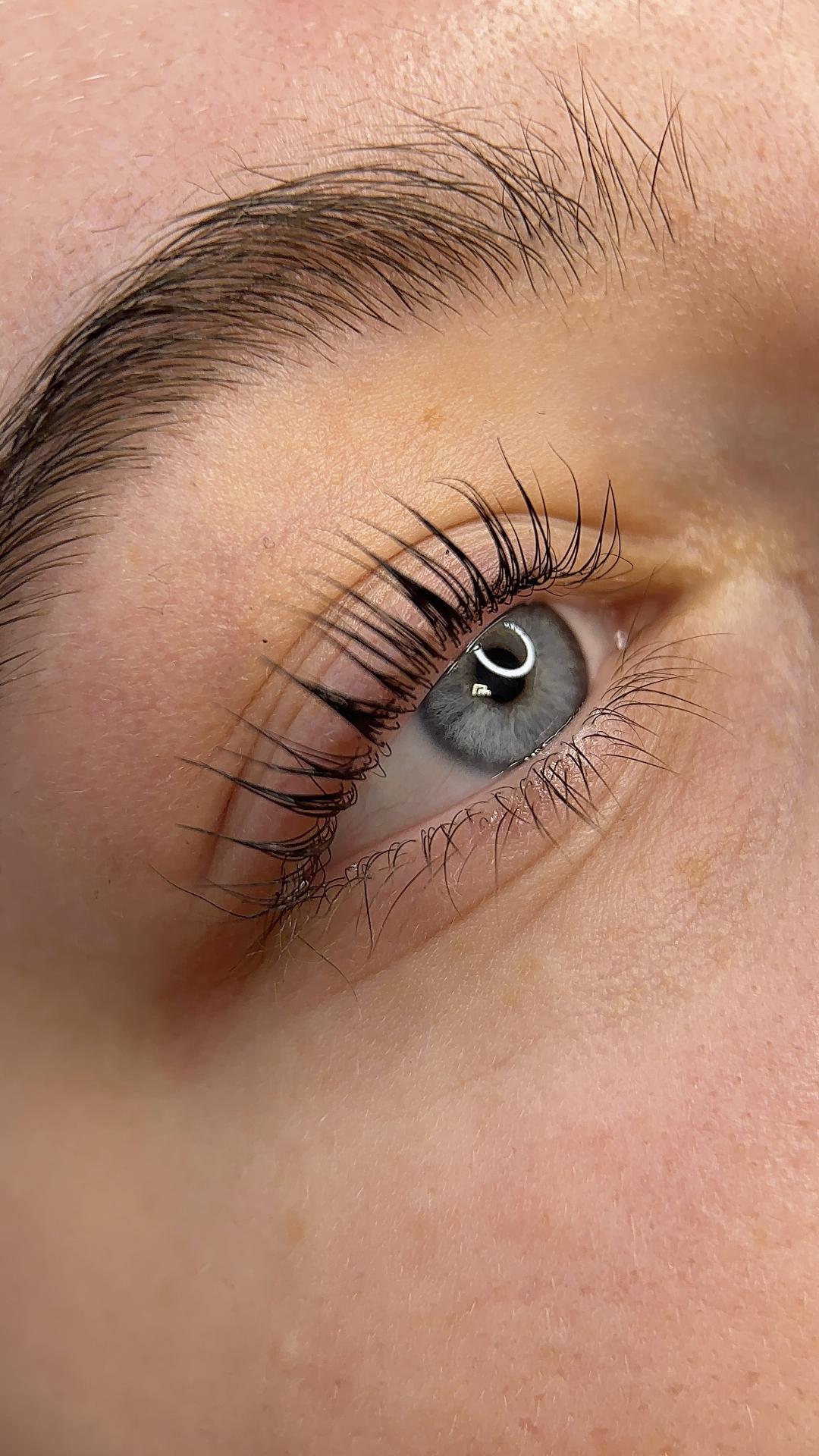 Théa Beauty Spot #zagreb Trepavice Korean lash lift + bojanje trepavica premium bojom