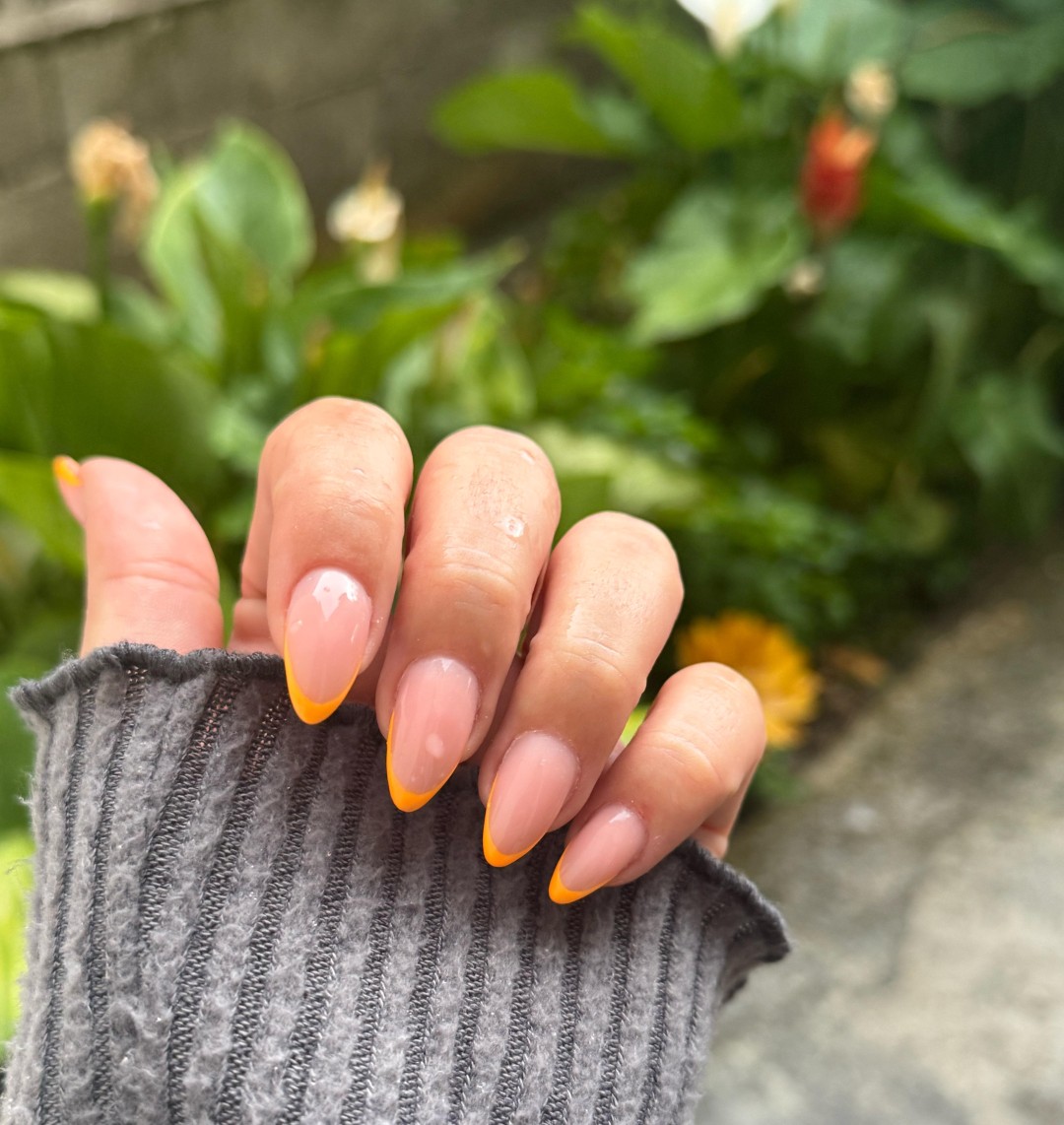 Hanni Beauty #split Ojačavanje noktiju Ojačavanje prirodnih noktiju gelom