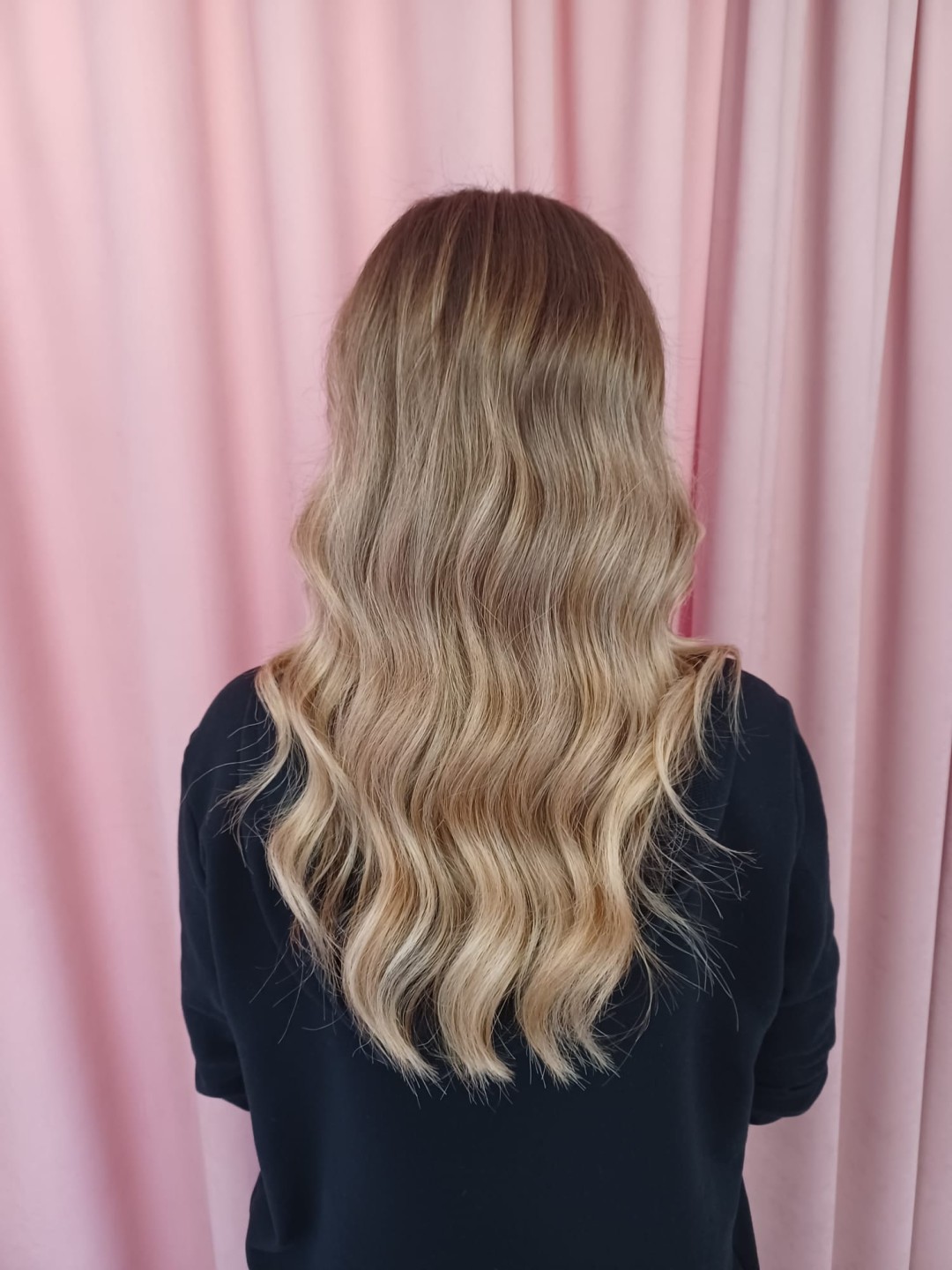 - Beauty Studio Amina, Zagreb Pramenovi Frizerski saloni Pramenovi, Zagreb, Gornja Dubrava