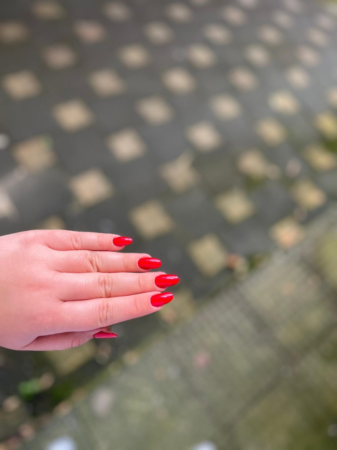 Ugradnja noktiju - M dužina - Glow Differently, Zagreb Nadogradnja noktiju Nokti Nadogradnja noktiju, Zagreb, Donji grad - Centar