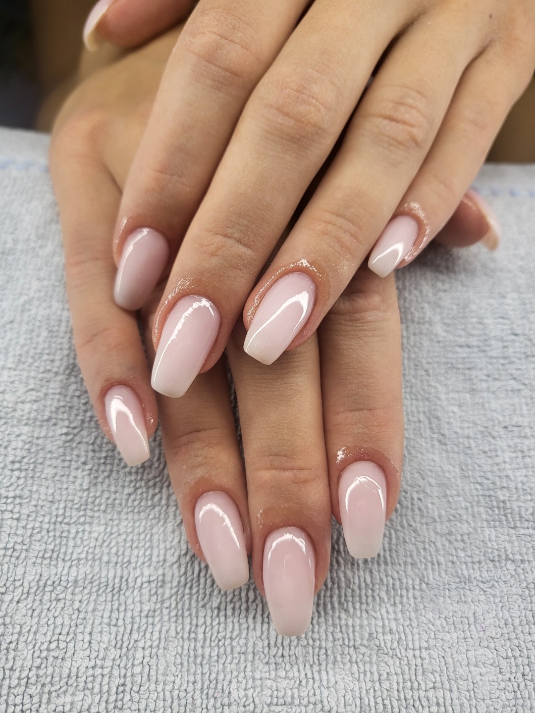 Aroma Sanja beauty & više #zagreb Nadogradnja noktiju Nadopuna noktiju - M dužina