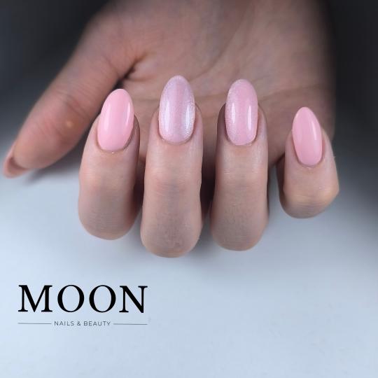 MOON Nails & Beauty usluga