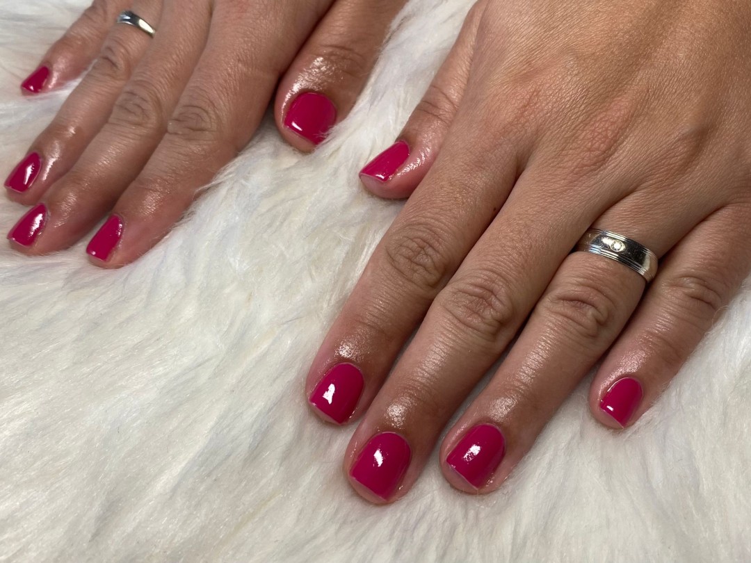 FeelUnique #zagreb Manikura Manikura + OPI trajni lak