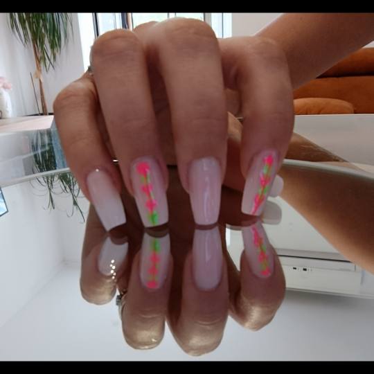 Nail Studio K #rijeka Nadogradnja noktiju Ugradnja noktiju gelom - M / L dužina