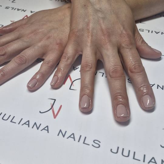 Barbara #zagreb Manikura Manikura + trajni lak