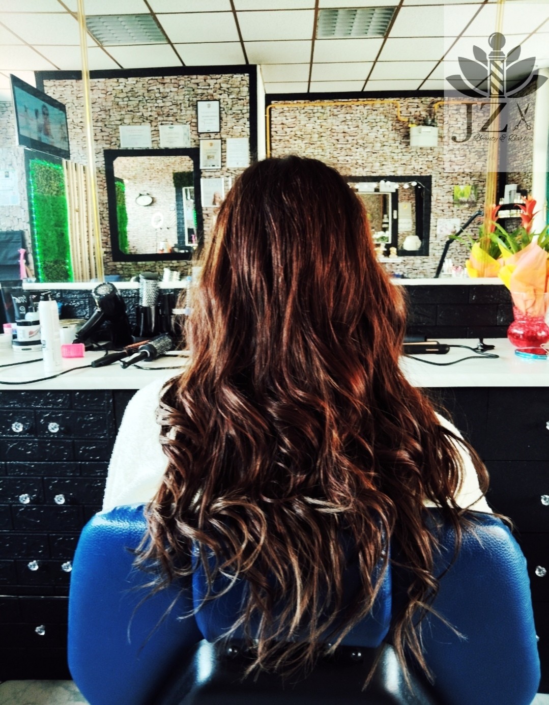 JZ Beauty & Barber #krapina Feniranje i stiliziranje Pegla / figaro - sve dužine kose