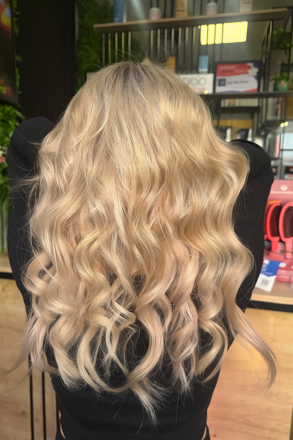 Epic Hair Design #zagreb Nadogradnja kose Tape platinum 45 cm