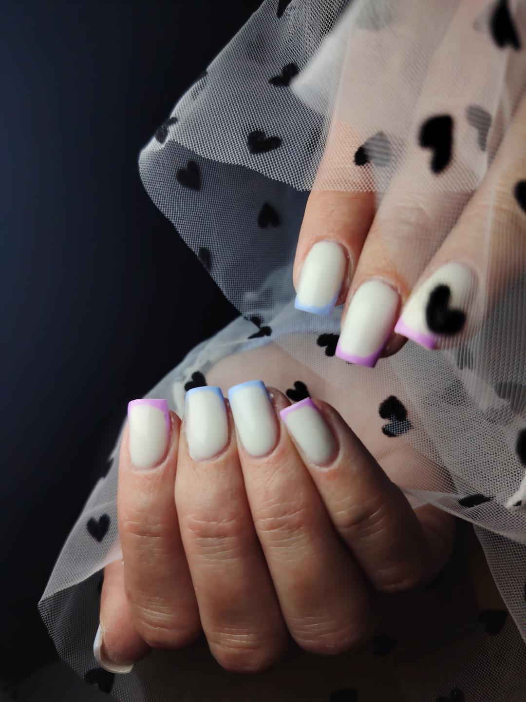 Ojačani trajni lak - ruke - Empire Nails, Zagreb Lakiranje noktiju Nokti Lakiranje noktiju, Zagreb, Donji grad - Centar