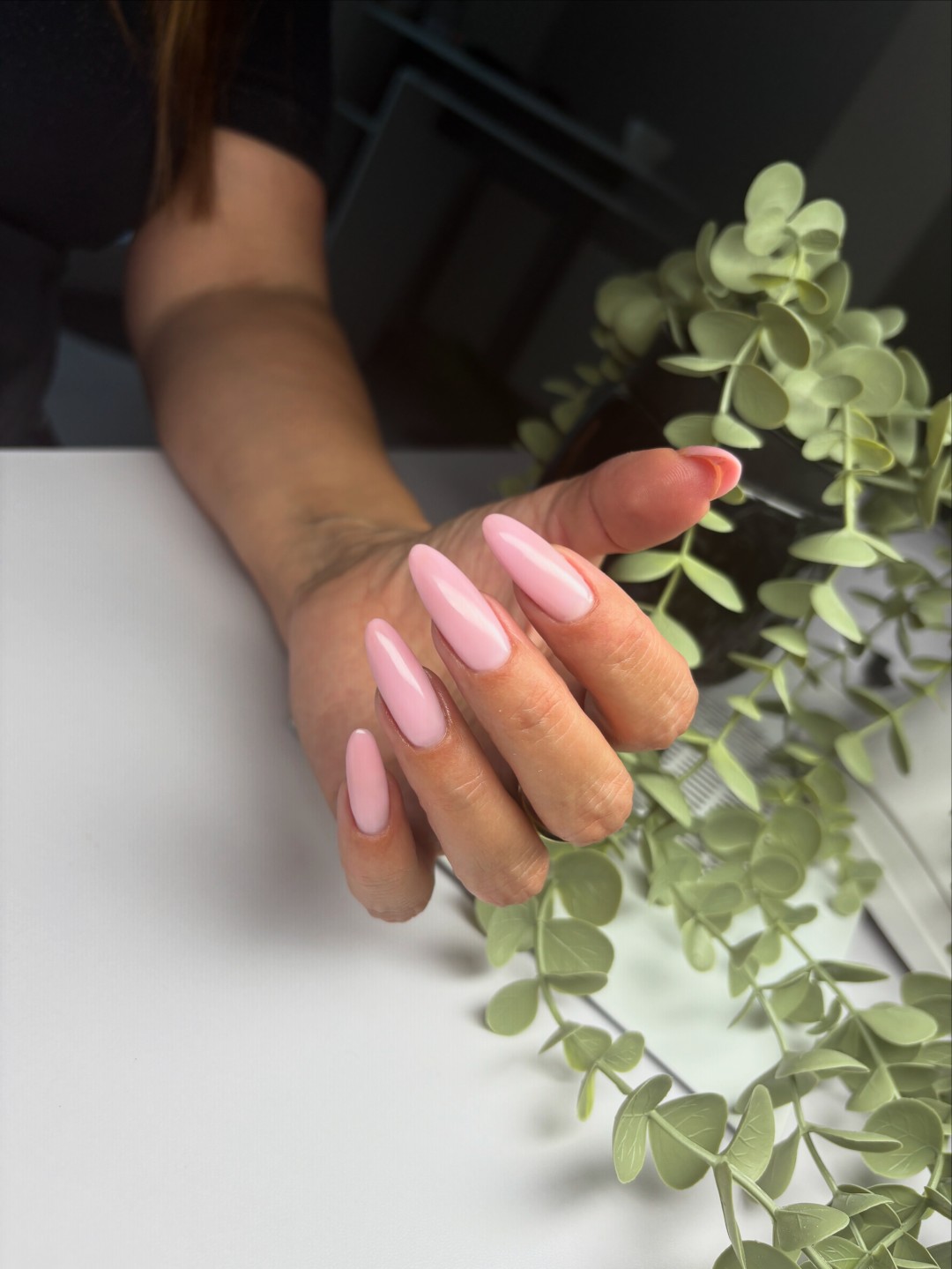 Beauty Concept Jenny - Sv. Klara #zagreb Nadogradnja noktiju Ugradnja noktiju gelom na šablone - M dužina