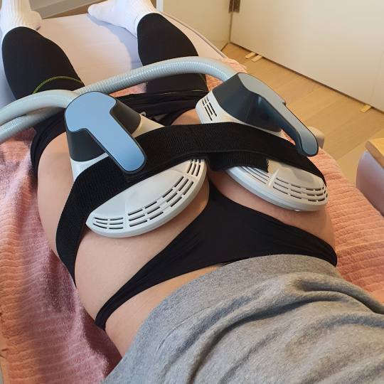 SOLO Beauty Centar #zagreb Tretmani tijela EMSZero 4 aplikatora -2 zone - 30 minuta EMS – Elektro 