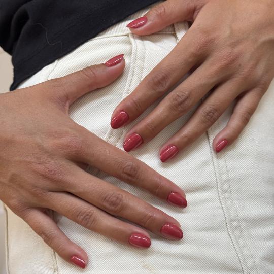 Mia’s Beautique #zagreb Gel lak Comby manikura i gradivni trajni lak -ruke