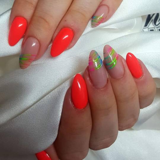 Boba Nail Bar #zagreb Nadogradnja noktiju Nadopuna noktiju - S / M dužina Spider gel s neon prahom 