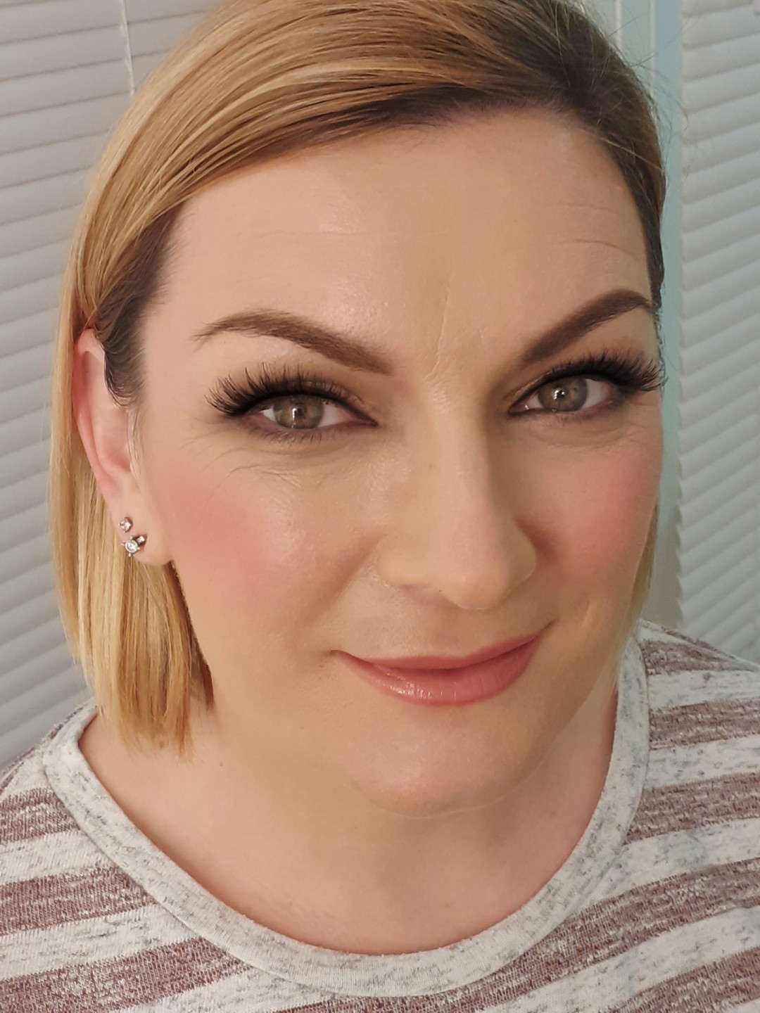 TLS #zagreb Make-up / šminkanje Profesionalno šminkanje + umjetne trepavice - za dame