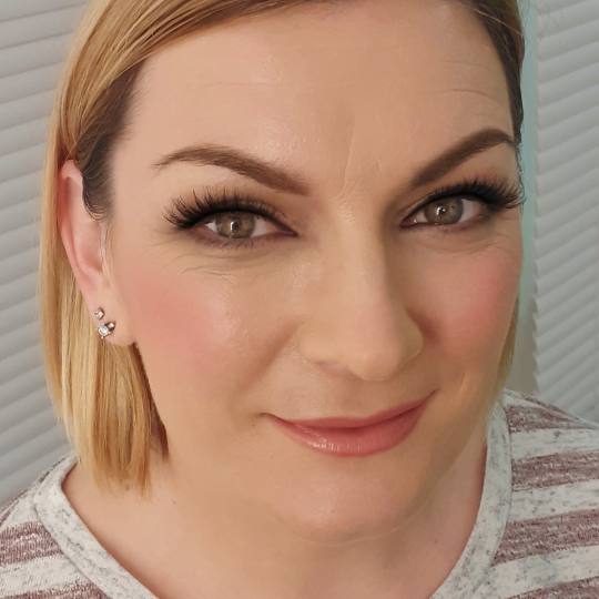 TLS #zagreb Make-up / šminkanje Profesionalno šminkanje + umjetne trepavice - za dame Make up za s