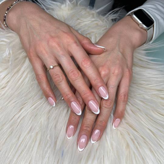 Beauty Centar Miss #zagreb Manikura Manikura + trajni lak