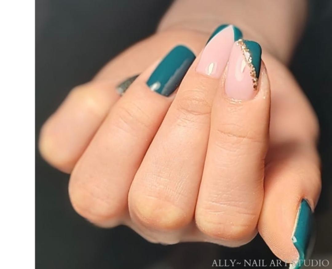 Nadopuna gela - S dužina - Ally, Zagreb Izlivanje noktiju Nokti Izlivanje noktiju, Zagreb, Trešnjevka – sjever