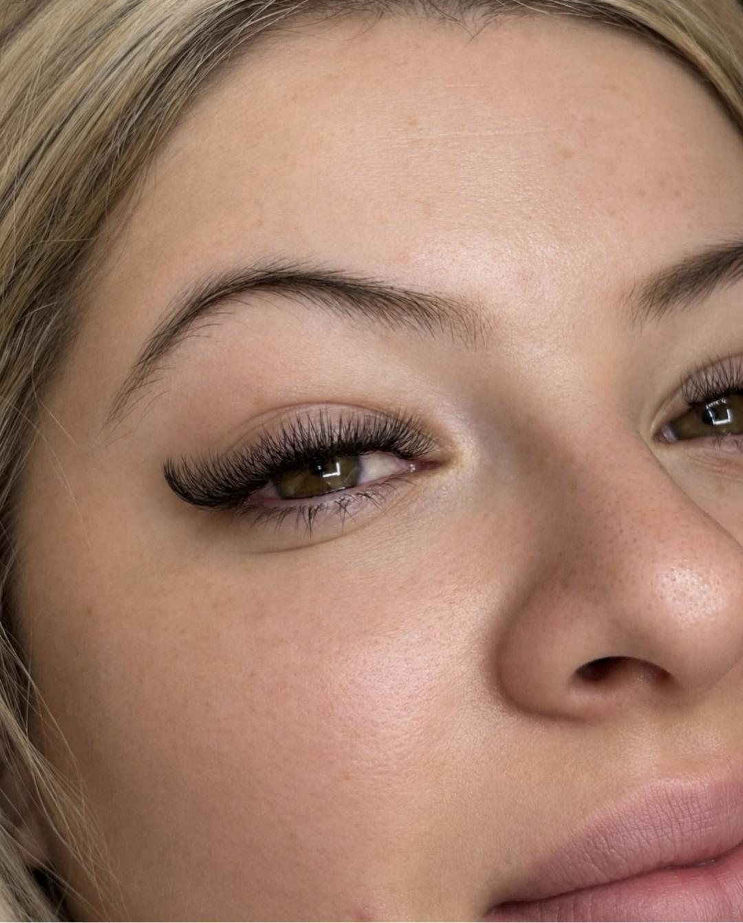 SM beauty #zagreb Trepavice Ugradnja trepavica - volumenske
