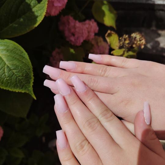 Empire Nails #zagreb Nadogradnja noktiju Ugradnja noktiju gelom - M dužina
