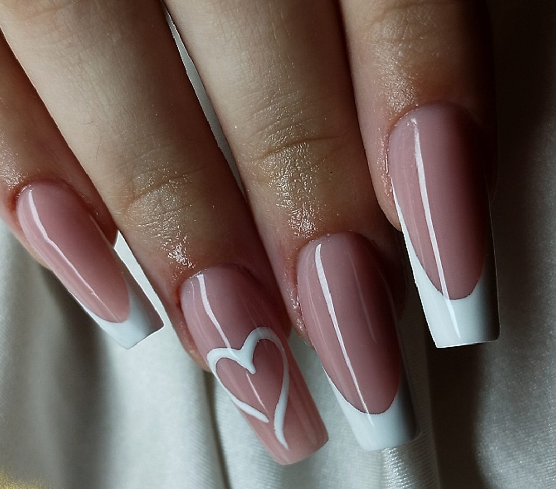 Luna Beauty studio #zagreb Manikura Nadogradnja noktiju gelom+ Nail art,french vel.L,XL