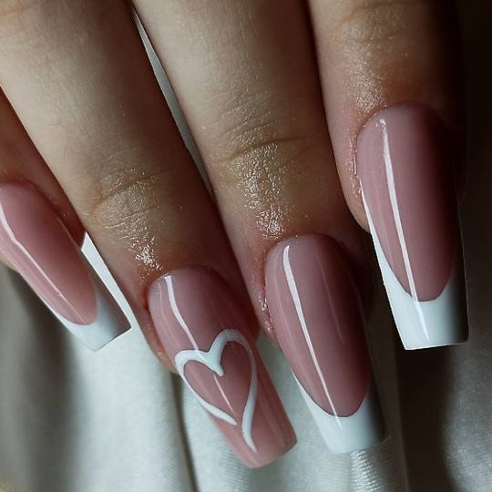 Luna Beauty studio #zagreb Manikura Nadogradnja noktiju gelom+ Nail art,french vel.L,XL