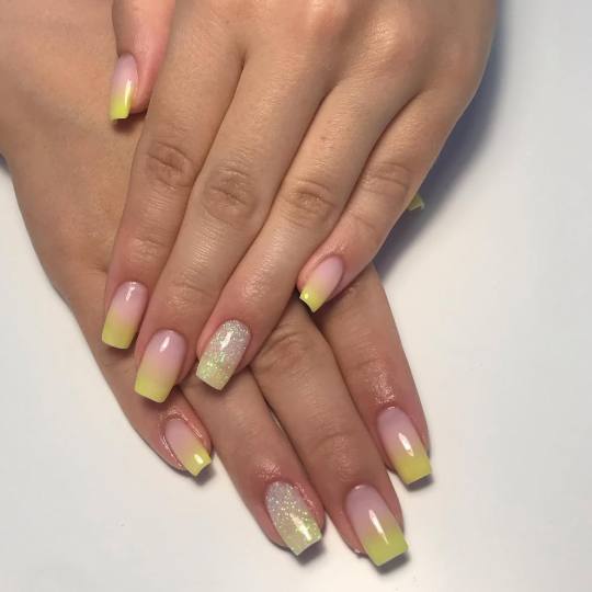 Manikura #zagreb Ukrašavanje noktiju Dupli French / ombre / babyboomer u boji dodatak uz uslugu - s