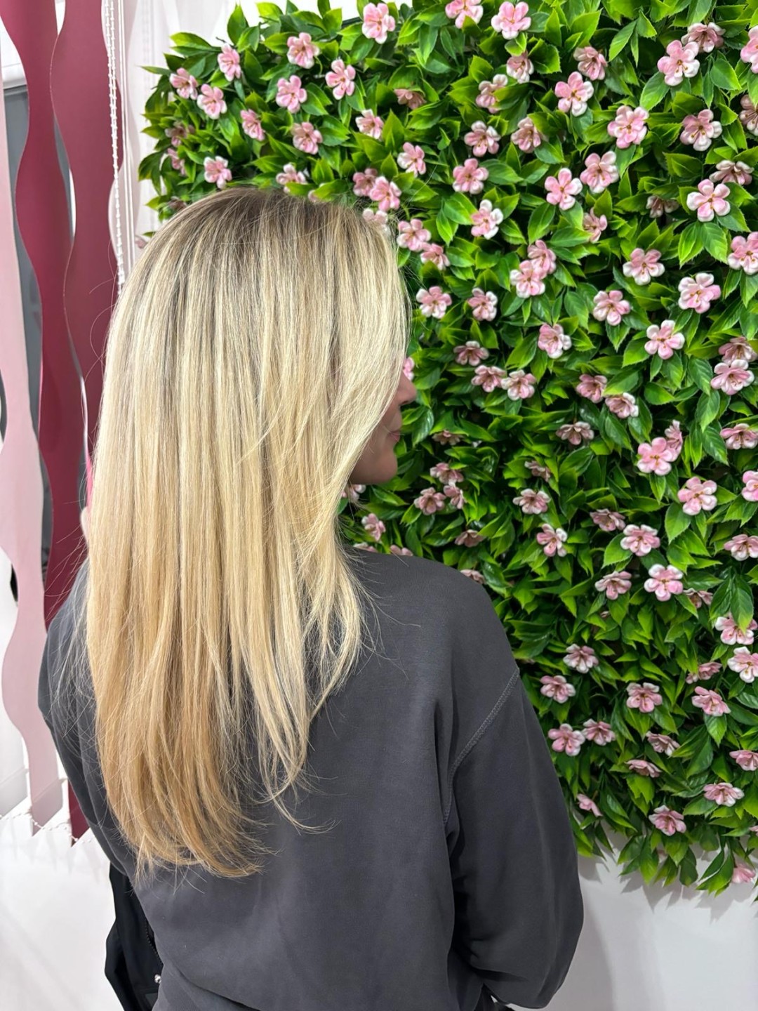 - Beauty Studio Amina, Zagreb Pramenovi Frizerski saloni Pramenovi, Zagreb, Gornja Dubrava