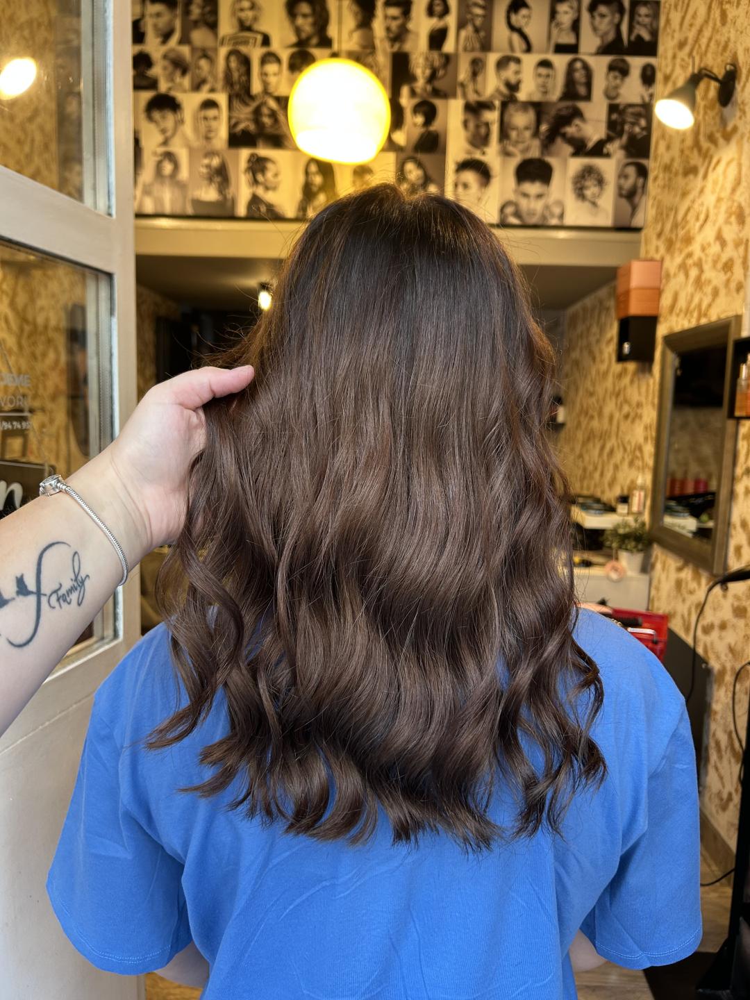 Frizerski salon M #zagreb Bojanje kose Bojanje cijele dužine + pranje kose + feniranje na valove - duga kosa