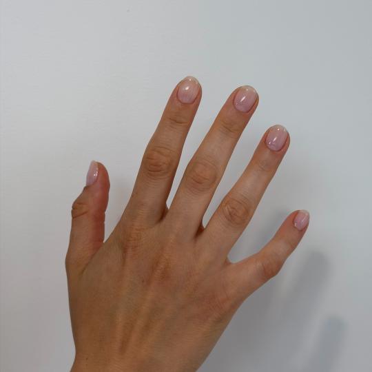 Antonela beauty studio #zagreb Manikura Manikura + trajni lak