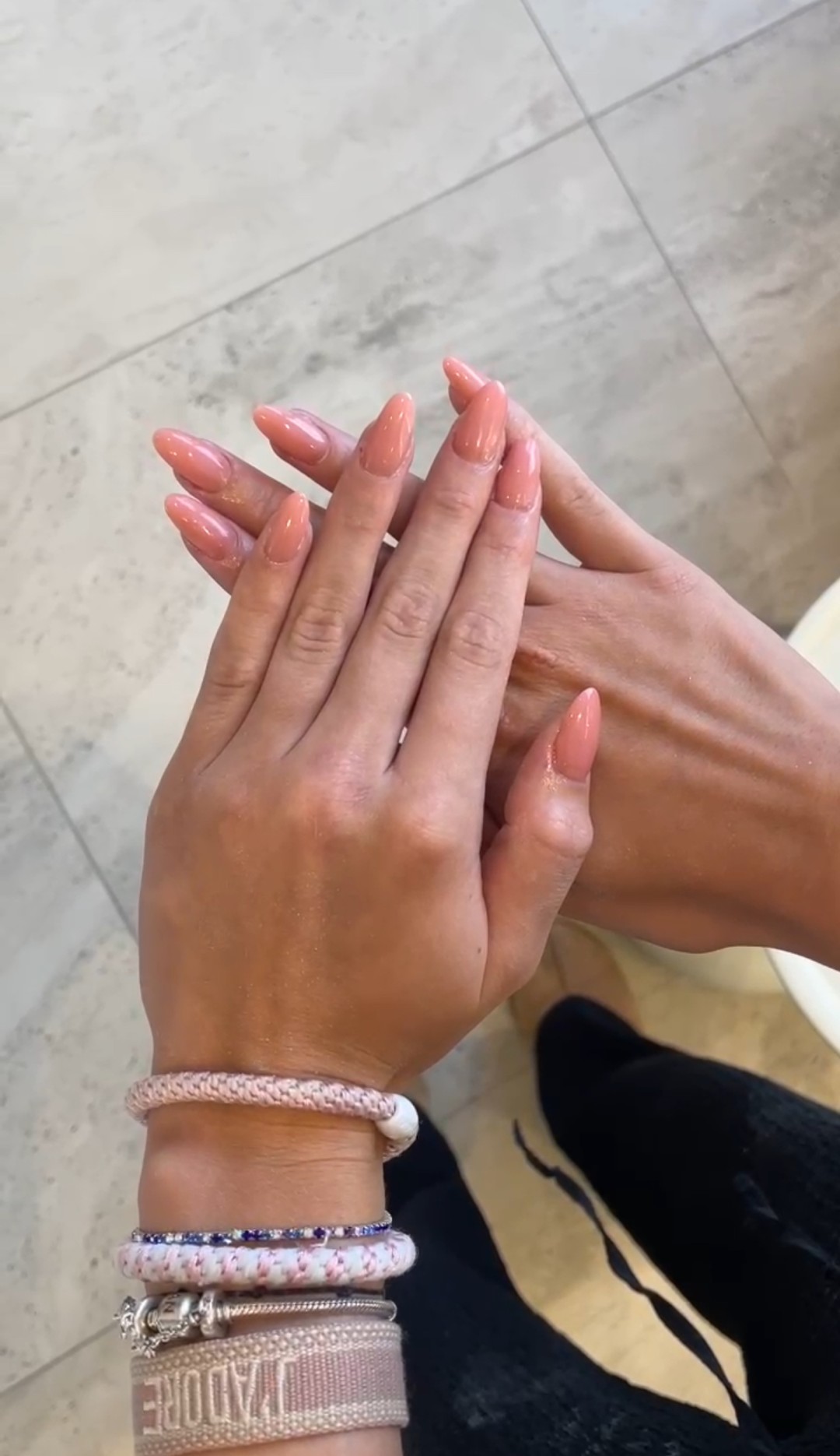 SABRINA STRIJA BEAUTY & SPA #zagreb Ojačavanje noktiju Ojačavanje prirodnih noktiju gelom - M dužina