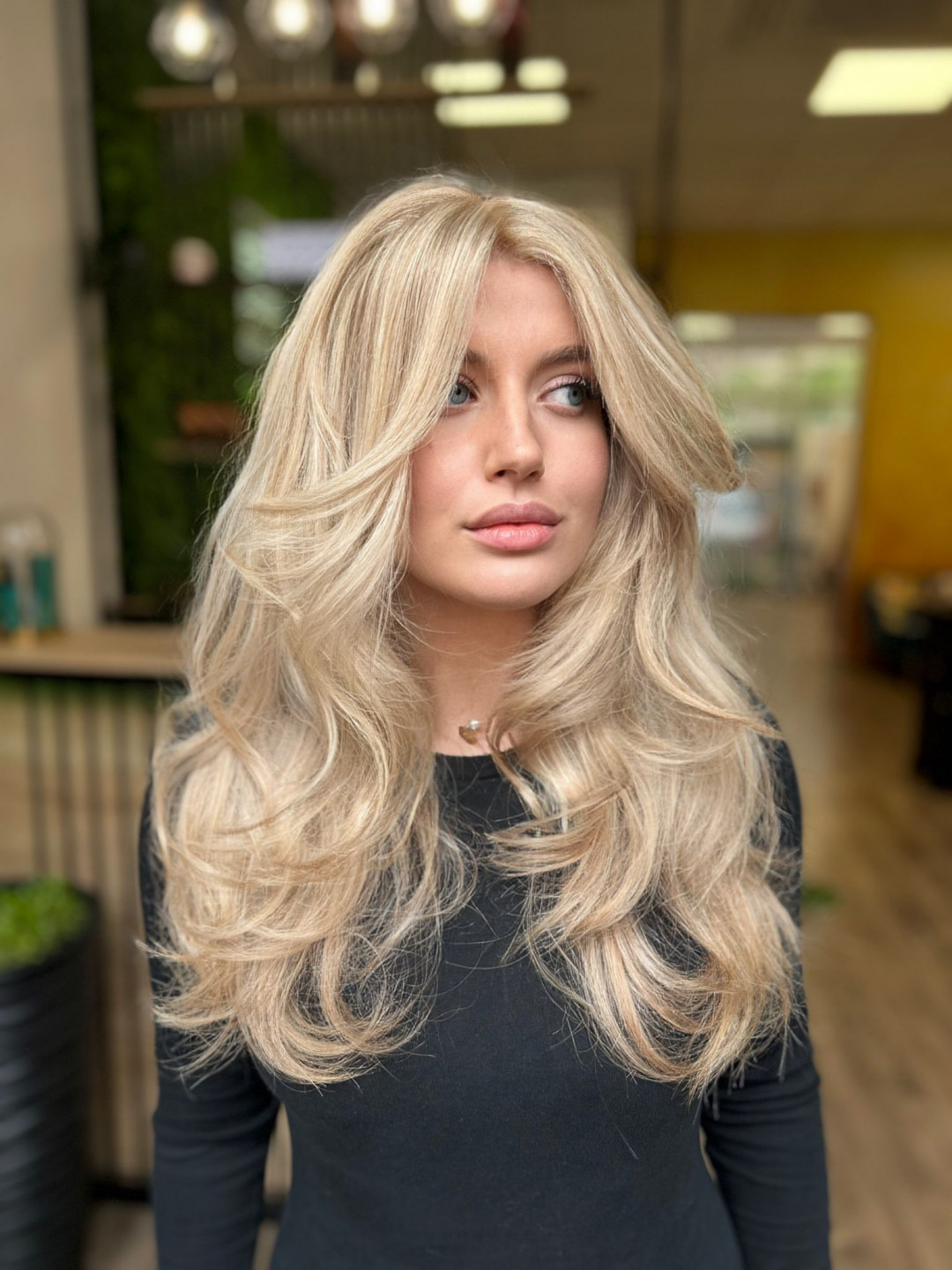 Event frizura - ekstra duga kosa - Epic Hair Design, Zagreb Feniranje i stiliziranje Frizerski saloni Feniranje i stiliziranje, Zagreb, Črnomerec