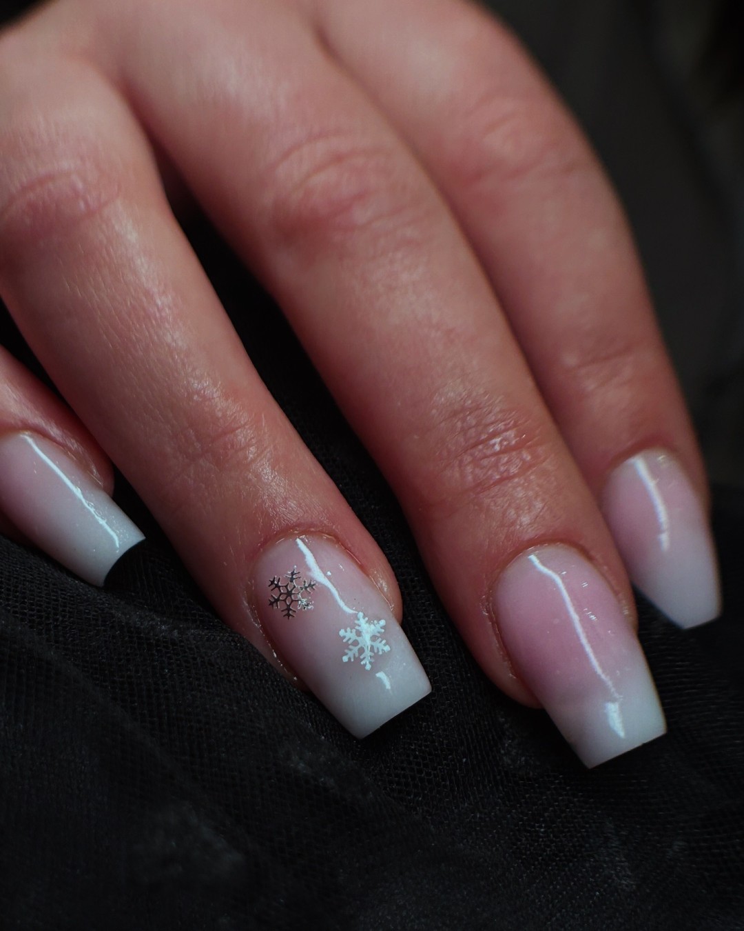 Femme Fatale #zagreb Korekcija noktiju Korekcija noktiju - M dužina