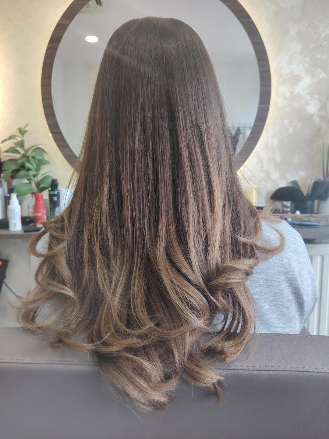 Style - Dankovečka 8 #zagreb Žensko šišanje Žensko šišanje + fen frizura - ekstra duga kosa