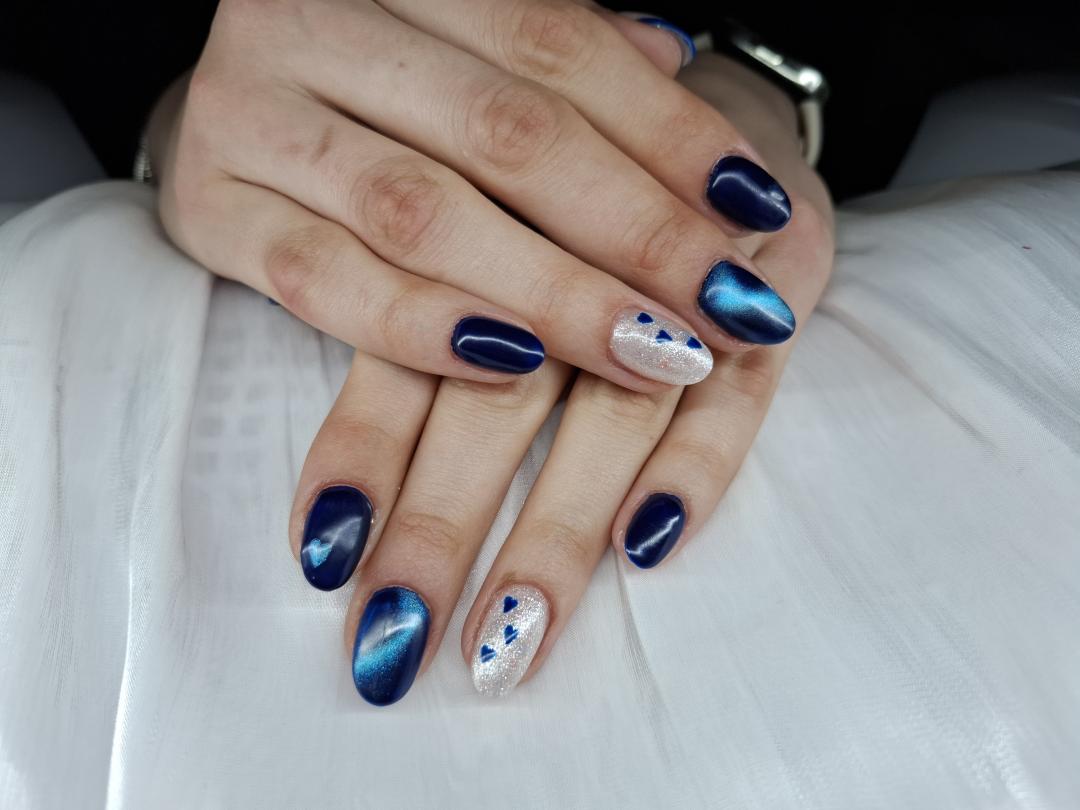 Shiny Nails #zagreb Ojačavanje noktiju Geliranje noktiju - S dužina