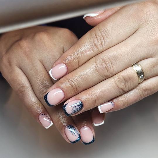 Luna Beauty studio #zagreb Manikura Nadopuna gelom+french