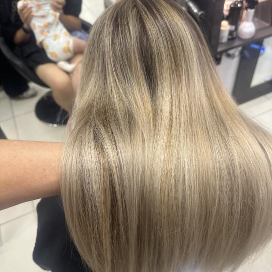 Briljantin #zagreb Ombre, sombre, balayage Balayage + preljev - duga kosa