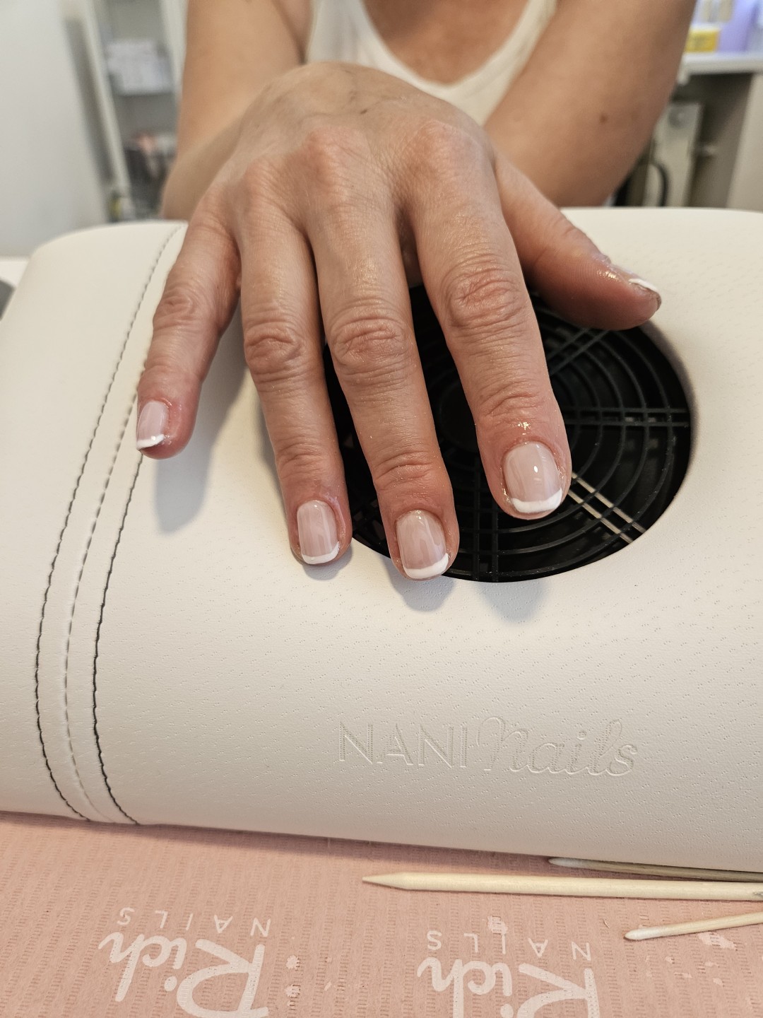 Manikura + trajni lak 60' - Moje vrijeme, Zagreb Manikura Nokti Manikura, Zagreb, Trnje