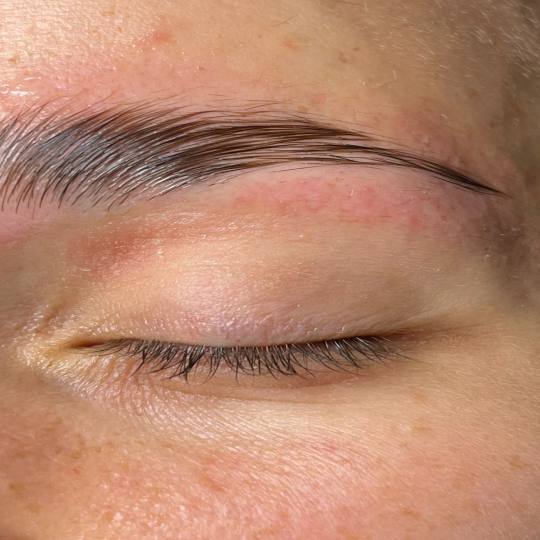 Glow Differently usluga